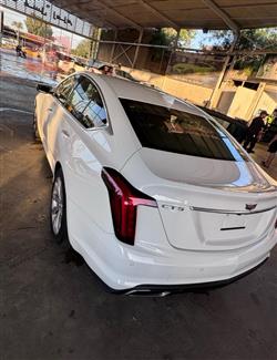 كاديلاك CT5